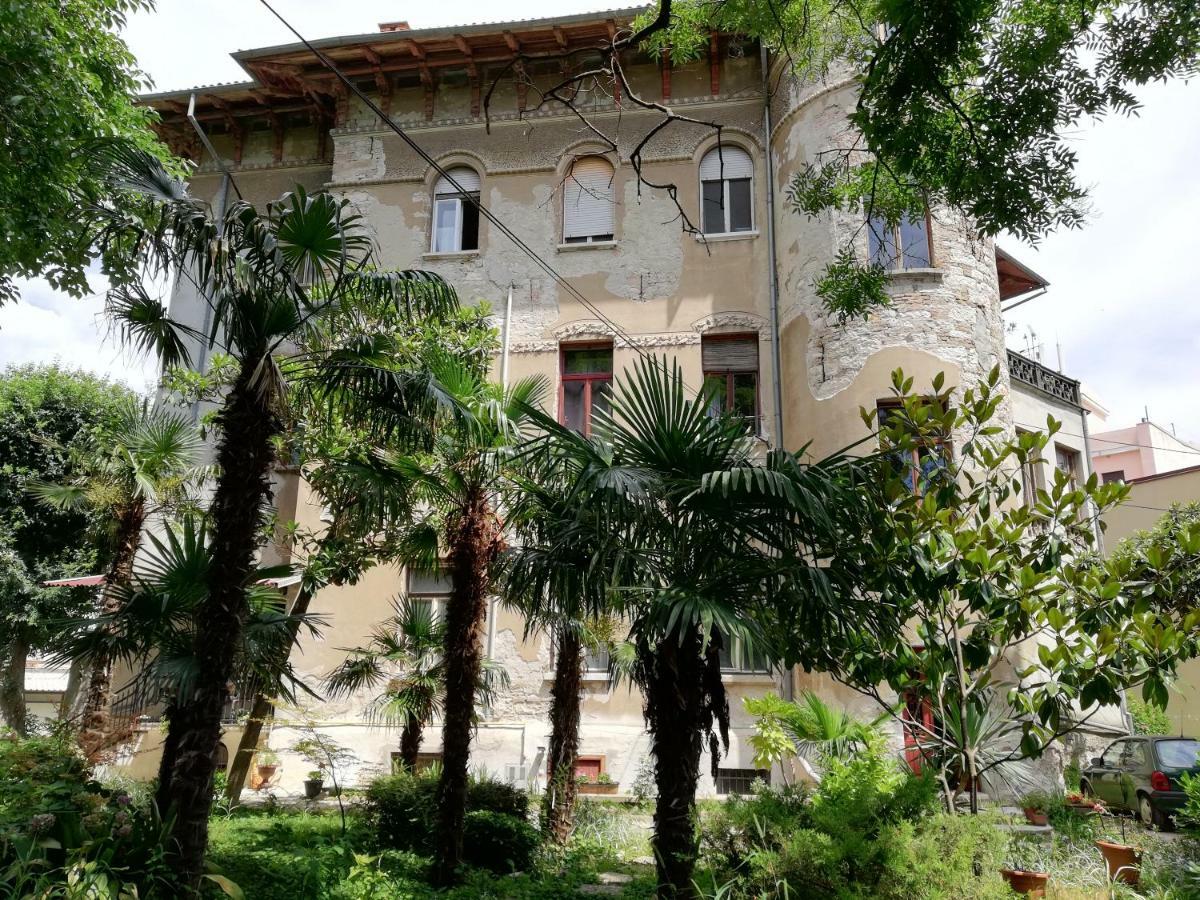 Apartment In The Top Center Of Old Town Pula Luaran gambar